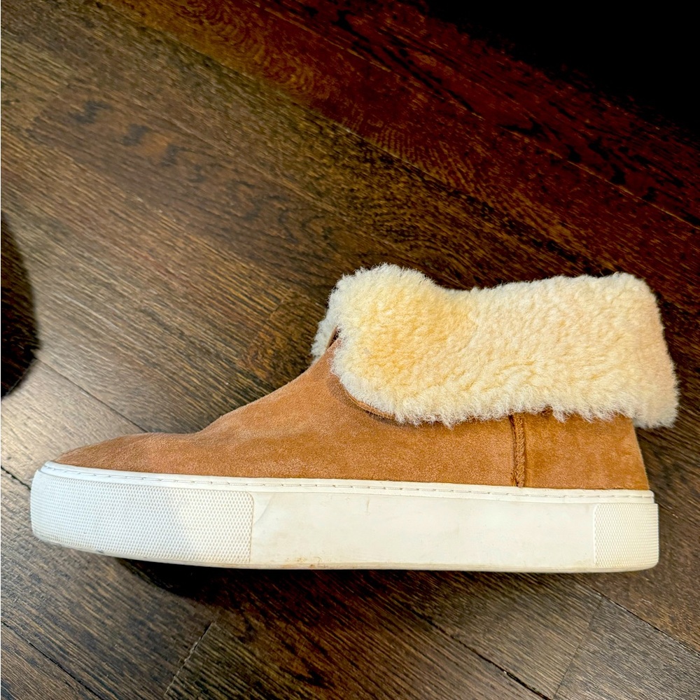 Ugg Linus size 9.5